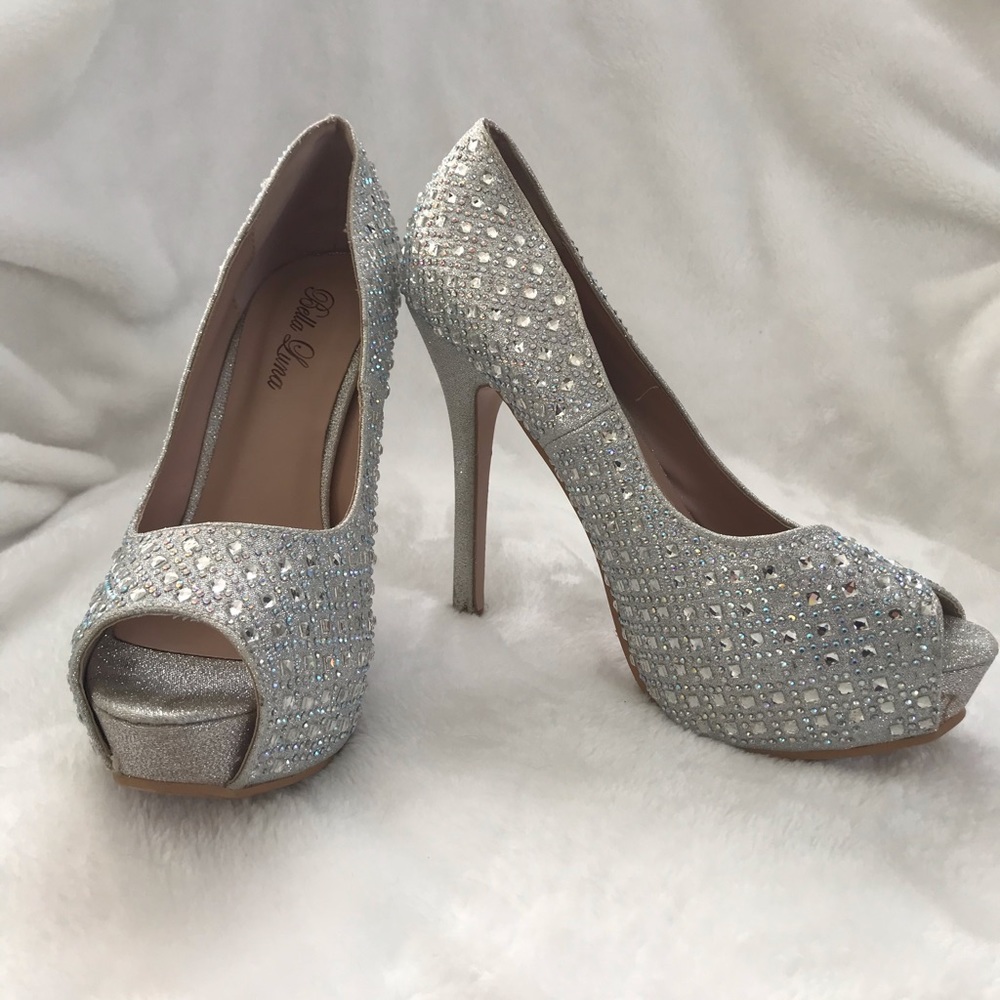Bella Luna Heel Size 7.5
